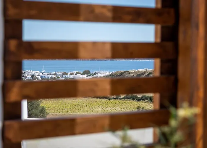 Tatil Evi Chrysomelo Adamantas (Milos)